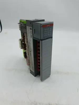 USED ALLEN-BRADLEY 1746-OB8