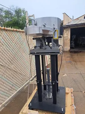 Capper, Inline, Chuck Screw Capper, Automatic, Cap Feeder #C745456