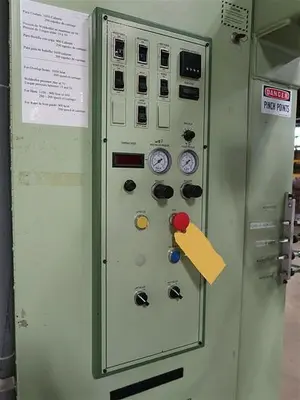 USED 2003 MILLER WELDMASTER 112 SB