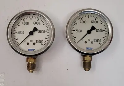 Used WIKA 213.53 2.5 PRESSURE GAUGE Misc Industrial Equipment Kentucky US | Aucto #686520