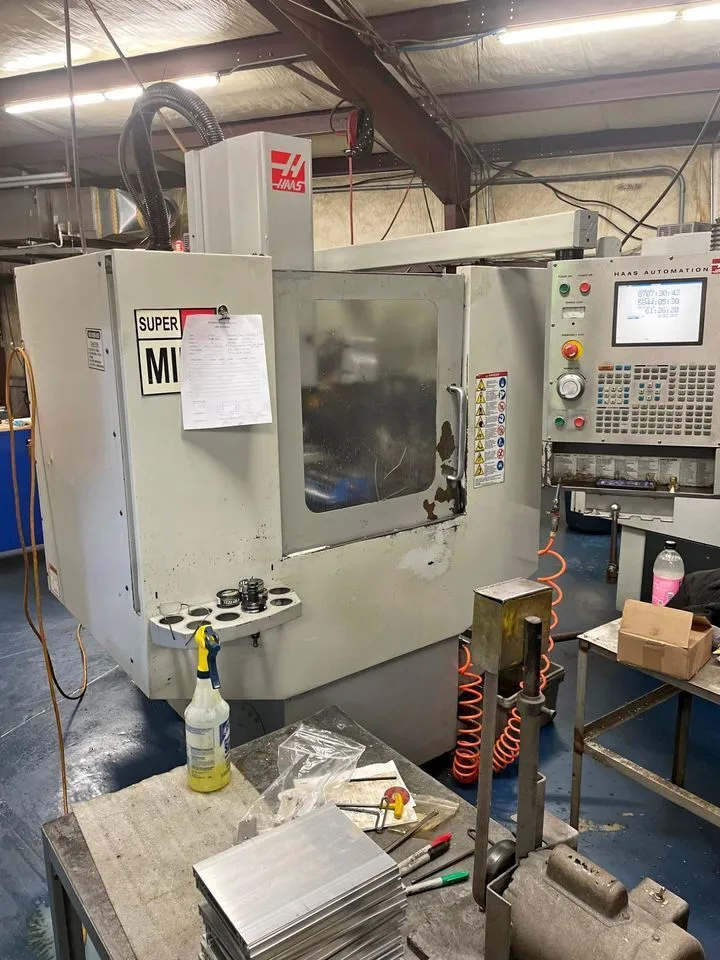 USED 2005 HAAS SUPER MINI MILL