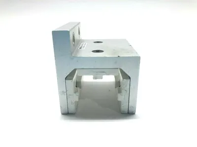 Linear Bearing | 80/20  2.5" Wide 2.8" Long - New Other