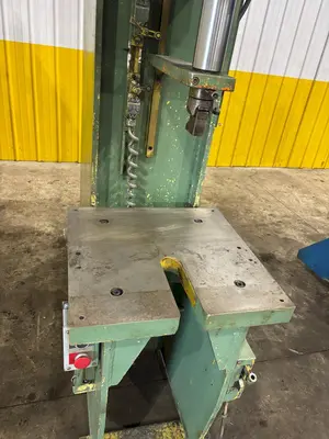 USED HANNIFIN OGF-12D