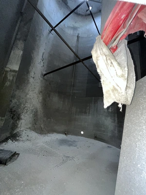 80,000 L S/S Vertical Enclosed Storage Tanks