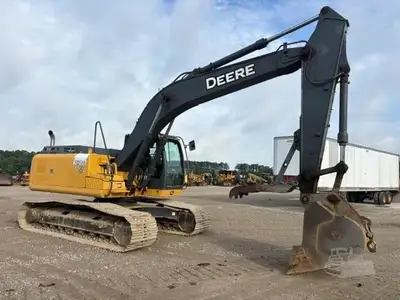 Used 2014 DEERE 210G LC Crawler Excavators North Carolina US | Southeastern Equipment Corp #1467697