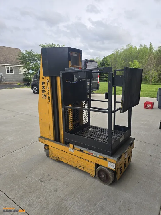 Used _UNKNOWN_ _UNKNOWN_ Vertical Mast Lifts Michigan US | Miedema Asset Management Group #1180469