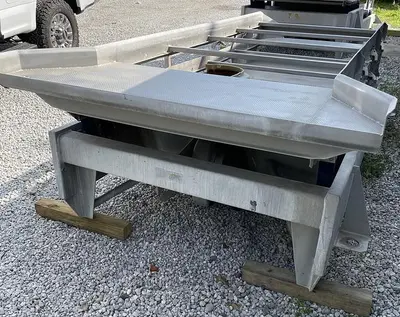 USED KEY TECHNOLOGY DUAL DECK GRADING AND SIZING SHAKER CONVEYOR 409-51
