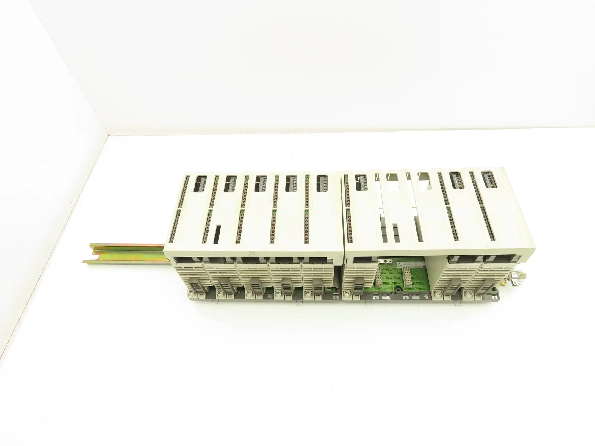 AEG DTA 201 7628-042244801 10 Card Slot Rack Chassis With 8 Cards