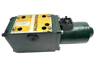 Used Rexroth 5-4 WE 10 D11/LG24NZ4 Solenoid Valves Michigan US | Maverick Industrial Sales #1460915