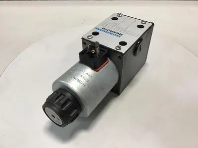 USED REXROTH 4WE10EA31CG24N9Z4