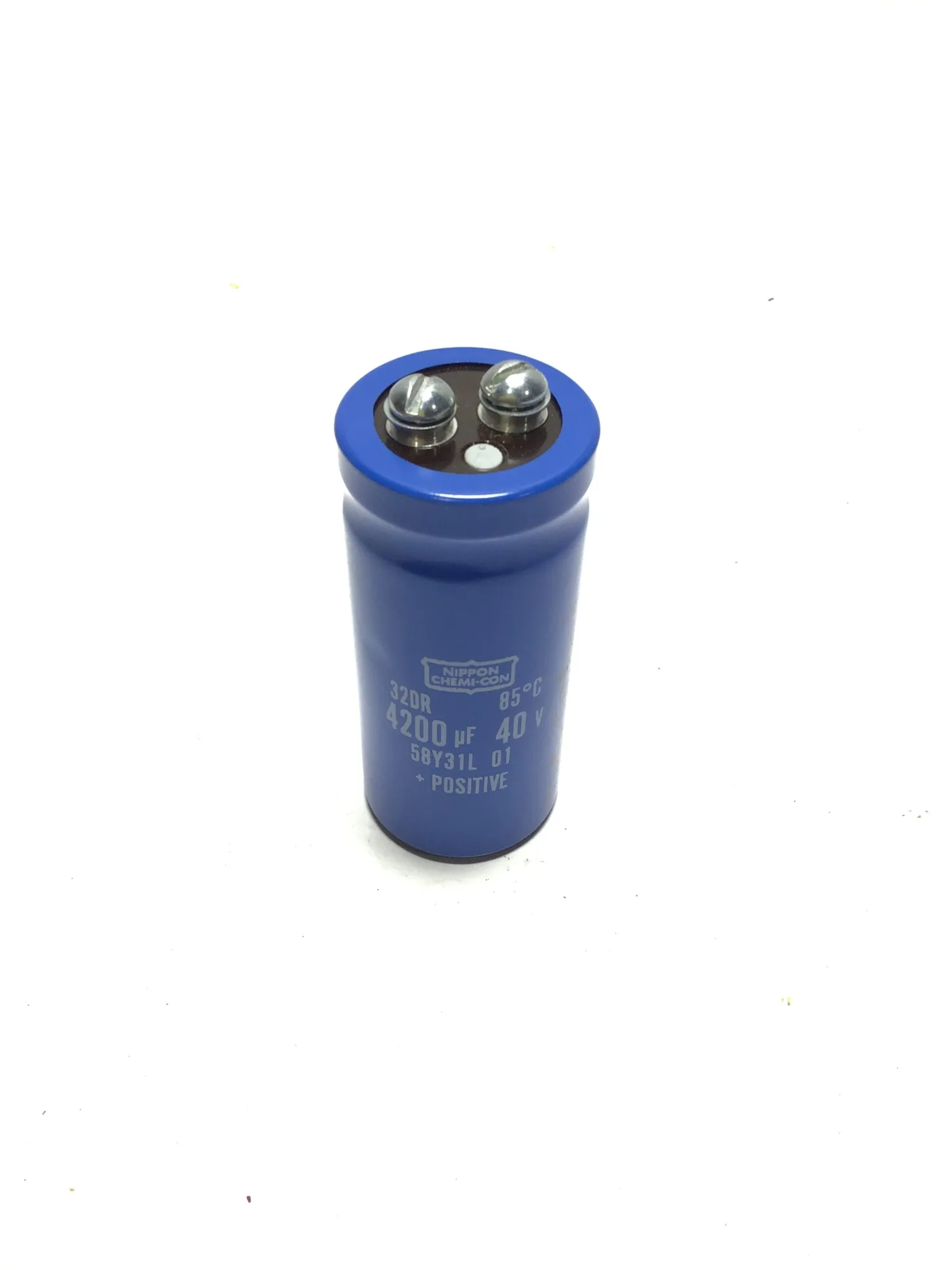 Nippon Chemi-Con 32DR Aluminum Electrolytic Capacitor (Set of 12)