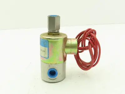 Honeywell Skinner V5D5170 Solenoid Valve 3-Way NC 120V 150 PSI 1/4" NPT