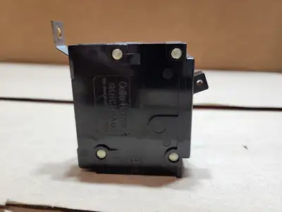 Used CUTLER-HAMMER BAB1015 Circuit Breakers British Columbia CA | Lenmark #1743342