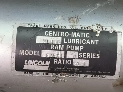 Used LINCOLN ELECTRIC 82573 Miscellaneous MRO Ohio US | HGR 24 #1486677
