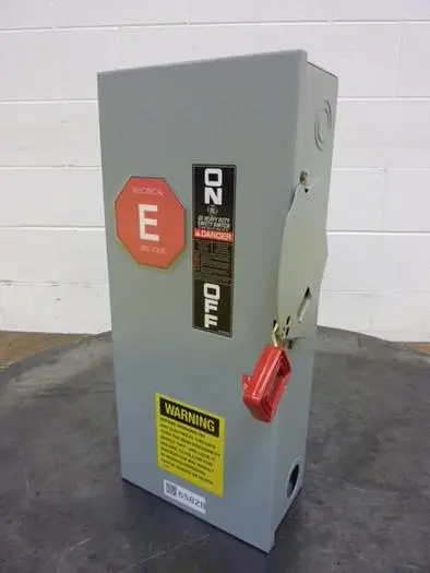 Used GENERAL ELECTRIC / GE TH3362 Electrical Panels Michigan US | Ideal Machinery #783222