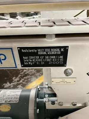 VTP VALLEY TISSUE PACKAGING MODEL 8450 SINGLE ROLL TISSUE WRAPPER