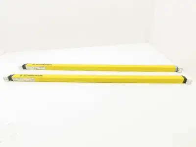 Schmersal SLC440COM-ER-0890-14 Safety Light Curtain Transmitter & Receiver Set