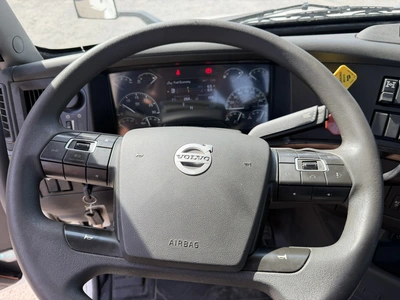 Used 2020 VOLVO VNL Conventional trucks Indiana US | Miedema Asset Management Group #1414643