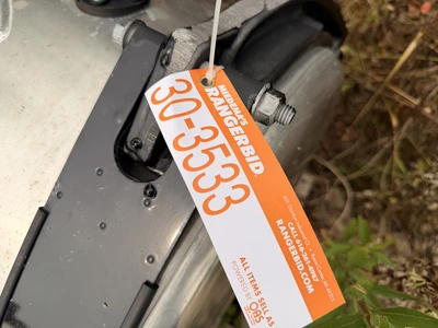 Used DTNA 60 GALLON FUEL TANK WITH STRAPS.  CAME OF WESTERN STAR Miscellaneous Trucks/Trailers Michigan US | Miedema Asset Management Group #1357545