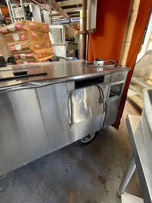 75-0365 Shaved Ice Self Contained Mobile Kiosk Freezer Stand