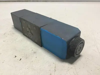 USED VICKERS DG4V-3-6C-M-U-HL7-60