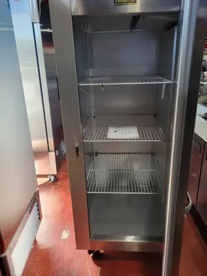Traulsen G10010 Commercial 1 Door Reach In Refrigerator - Never Used