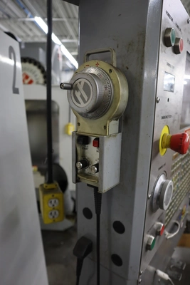 Used HAAS VF-2SSYT Vertical Machining Centers Minnesota US | Machinesused.com #1368711