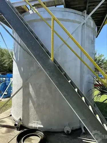 USED Stainless Steel Tanks