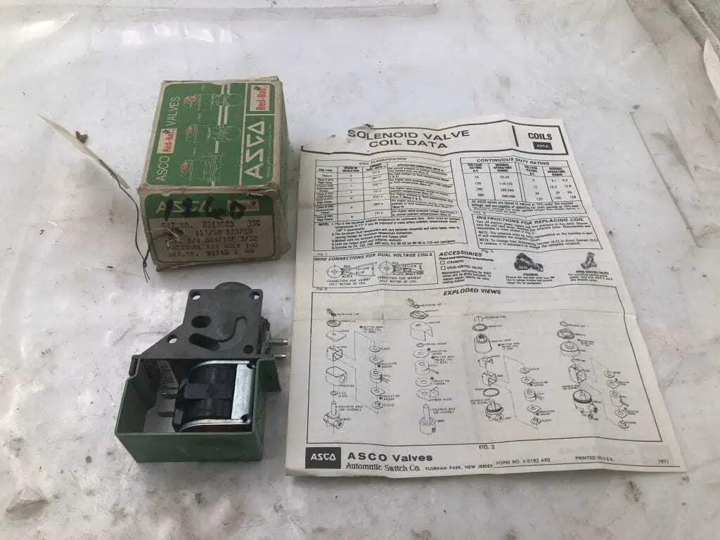 ASCO Red-Hat 8318C20 1/4″ Solenoid Valve Coil 110/120V 50/60Hz 100PSI 3NC -NIB