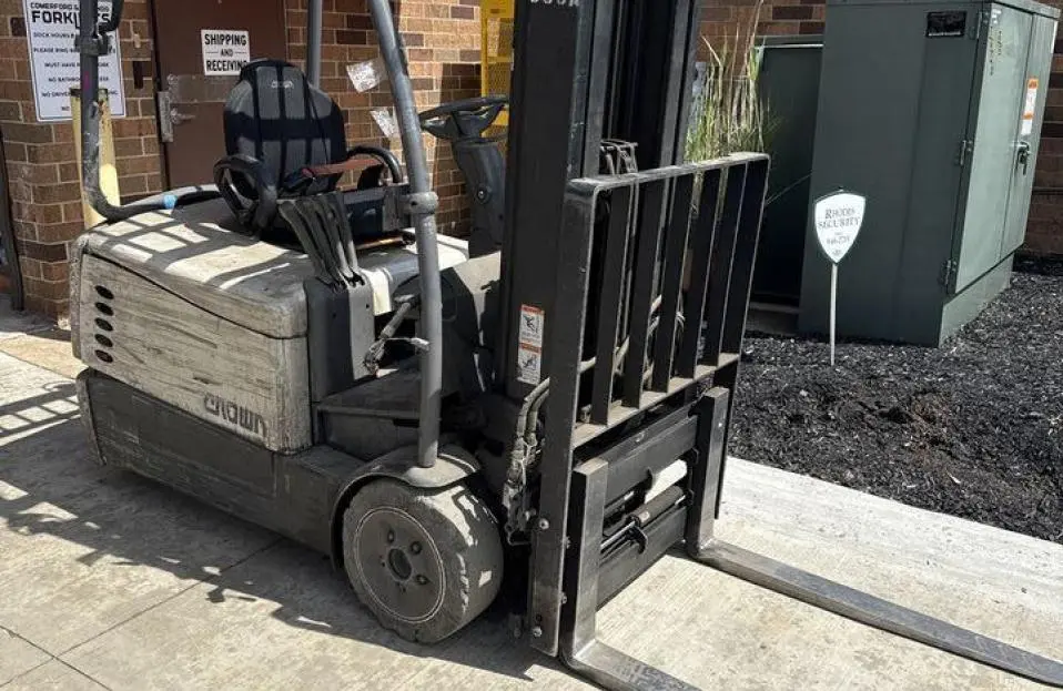 Used CROWN SC5245-35 4-Wheel Sit down Electric Counterbalance Forklifts Illinois US | Mitsubishi HC Capital America #1362921