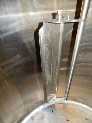 USED 550 GALLON MIXING TANK 550 GALLON