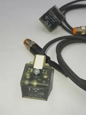 Used LUMBERG AUTOMATION LUMBERG AUTOMATION / HIRSCHMANN VAD 1B-1-3-226/5M CORDSET, VALVE Cable & Wire | ND Industrial Surplus #1211424