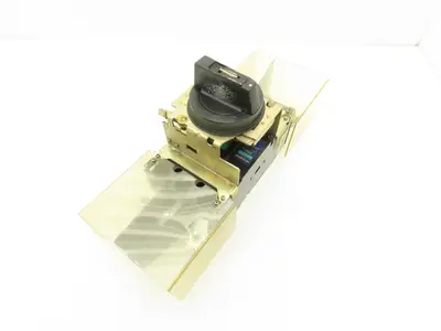 Mitsubishi Electric NF 400CS Circuit Breaker 600V 300A 3 Pole W/Lock Mechanism
