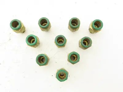 Parker W68PL-8-4 Prestolok Push Connect Fitting 1/2" OD x 1/4" MNPT Lot of 10