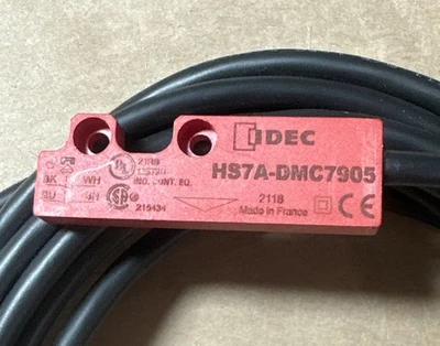 NEW IDEC HS7A-DMC7905