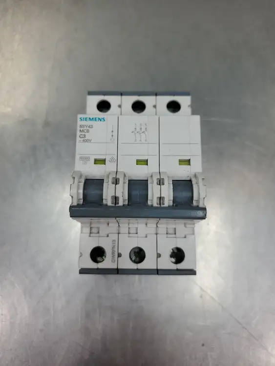 Used Siemens 5SY43 MCB C3 CIRCUIT BREAKER, 3 POLE, 400V Circuit Breakers South Carolina US | Palmetto Automation #1153028
