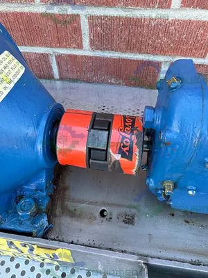 USED TRI CLOVER PRRED3 ROTARY LOBE PUMP W/ 1 HP MOTOR, 1" SANITARY FITTING