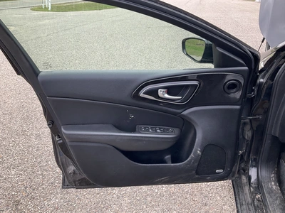 Used 2015 CHRYSLER 200 Sedans Michigan US | Miedema Asset Management Group #1406855