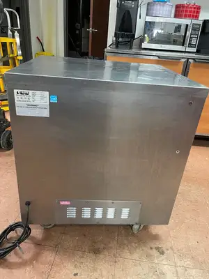 Used FWE Used FWE TS-1826-7 Insulated 1/2 Height Mobile Heated Holding Cabinet 5 Pan 120V Hot Food Warming, Holding, & Transport Cabinets Illinois US | Falcon Restaurant Supply #1376396