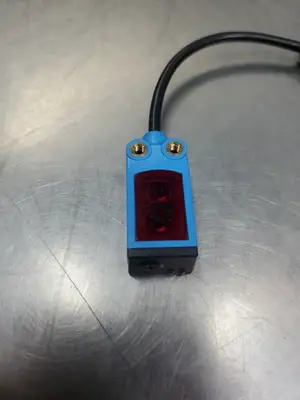 Sick WTB4-3P3171 Miniature Photoelectric Sensor, 10-30VDC. 5E-3/4