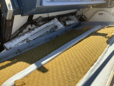Used 1988 SEA RAY SORRENTO 25 Boats (Misc) Michigan US | Miedema Asset Management Group #1384746