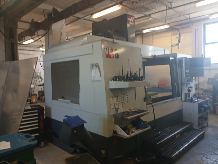 Used 2016 HAAS VF-8/40 Vertical Machining Centers CZ | Amaron s.r.o. #1147052