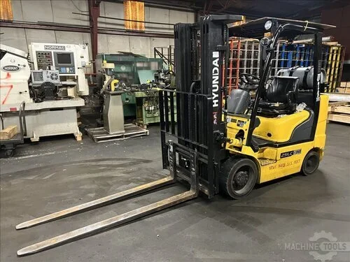 Used HYUNDAI 25LC-7A Misc Forklifts Illinois US | Perfection Global, LLC. 9 #181353