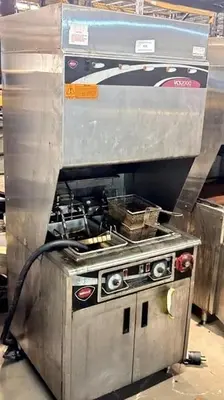 WELLS VENTLESS FRYER - SELF CONTAINED