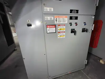 2000 Amps, 4760 Volts, 3 Phase Switchgear Unit