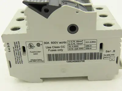 Allen Bradley 1492-FB3C30-L Fuse Holder 30 Amp 3 Pole 600V Indicator Lot of 3