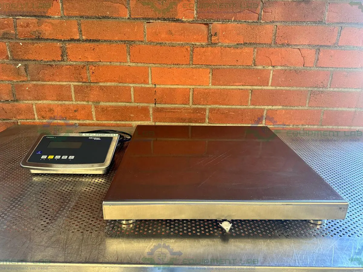 Used SARTORIUS MINEBEA INTEC STAINLESS STEEL SCALE 24" X 24" W/ CAIS1-U, 300 LBS Scales California US | Equipment Lab #1394842