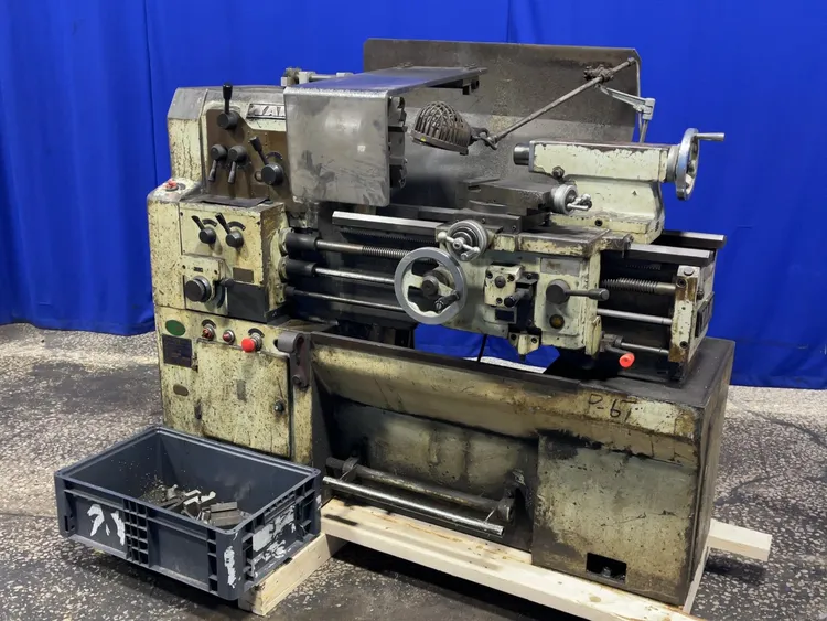 Used YANG IRON WORKS CO YAN550C Engine Lathes Ohio US | HGR 24 #1069957