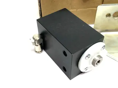 NEW BOSCH REXROTH DAMPER UNIT, PNEUMATIC, CS: DA 2/60