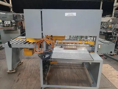 USED LD MACHINERY SEALER: LB-900 AND SHRINK TTUNNEL: LC-1500